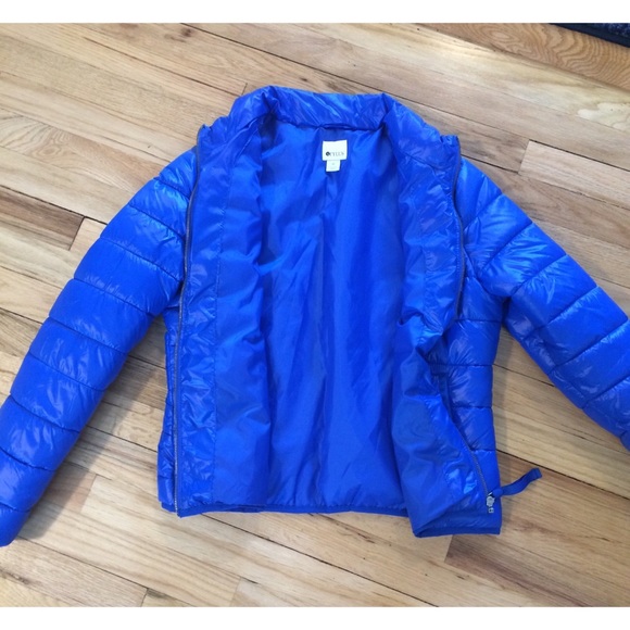 Blue Lightweight Puffer Jacket - Picture 3 of 8